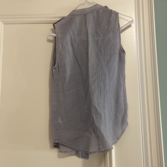 Smoky grey/blue vest in lightweight fabric - Picture 2 of 4